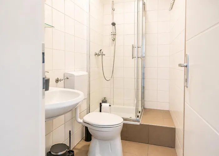 Apartment Near Westbahnhof - Cozy 2br With Wifi, Tv For Long Vienna